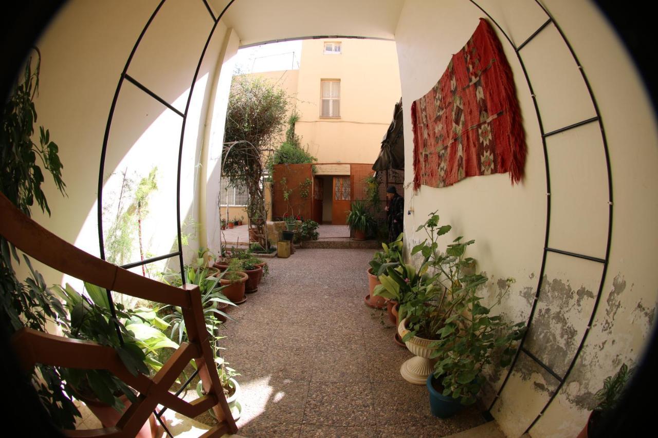 Alice & Andrew Apt. Few Steps To Madaba Old City Center Exterior photo